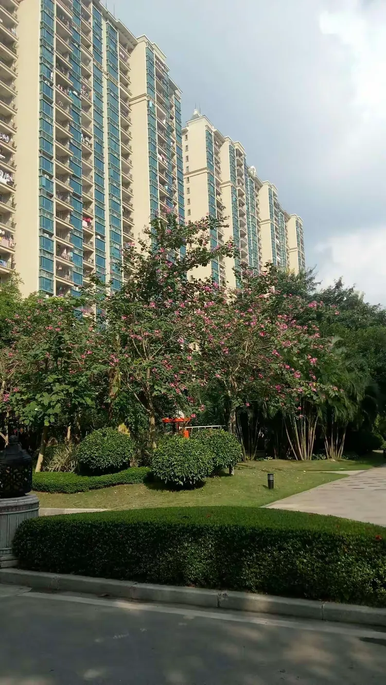 海南儋州市恒大名都小区一期兰洋北路