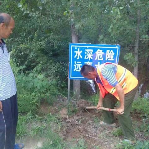 暑期已至，枣强县设立防溺水警示牌，确保生命安全