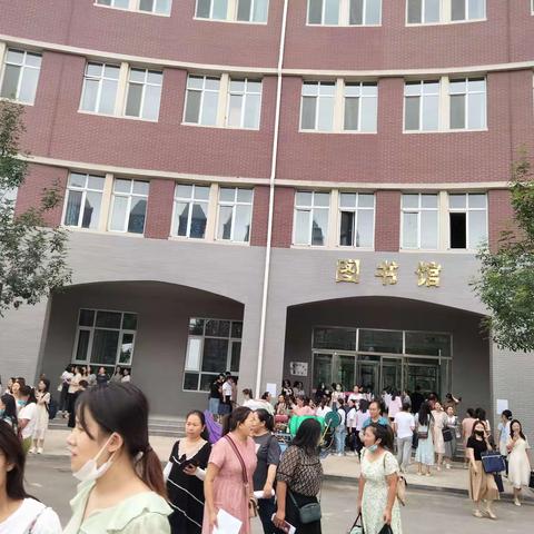 不忘初心，扬帆起航——记临县2022年暑假小学语文教师培训第一天