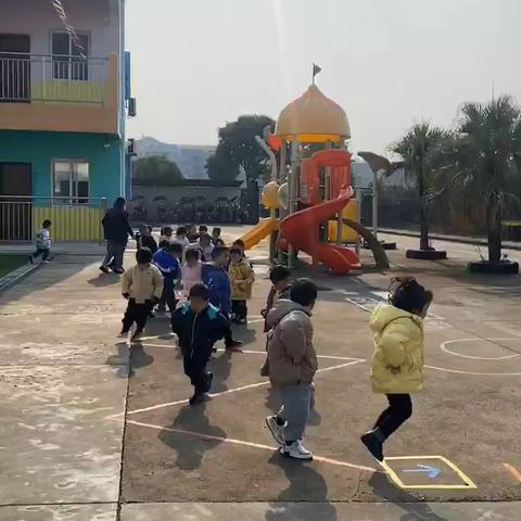 95133部队幼儿园，小班幼儿二月学习生活精彩回顾