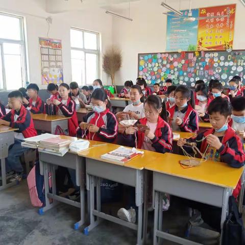 【金寨小学双减在线】巧手飞扬，编出精彩