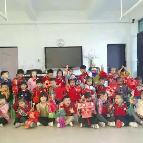 文昌市会文中心幼儿园小二班庆祝新年主题活动