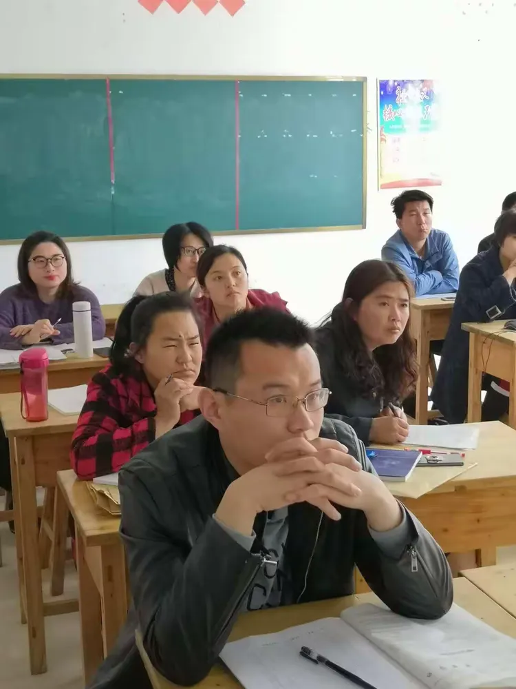 庆云县第四中学一练成绩分析会