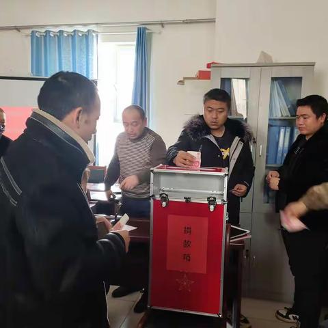 病魔无情，人间有爱——31连职工群众积极为患病刘文献爱心捐款