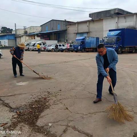 海垦华利农科所联合党支部、海垦南繁海口基地党支部联合开展“卫生大扫除，党员我先行”主题党日活动