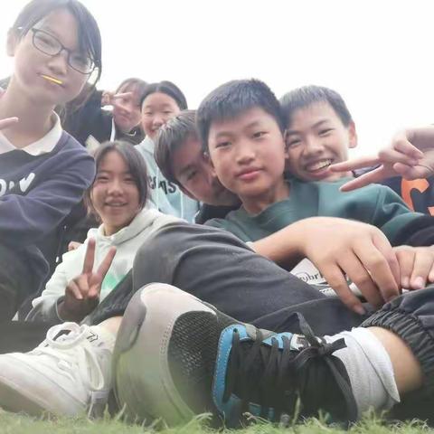 生命因运动而多姿，运动因拼搏而精彩——上海路初级中学举行2022年秋季运动会