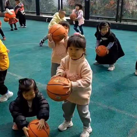 奥顿幼儿园小二班第五周精彩回顾