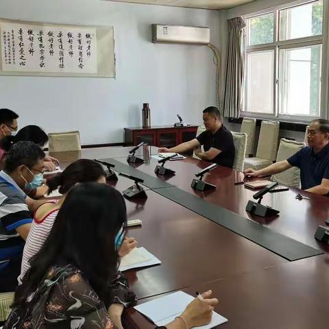 邯郸市教育局机关各党支部组织“宣讲楷模先进事迹，党员共谈感悟收获”主题党日活动
