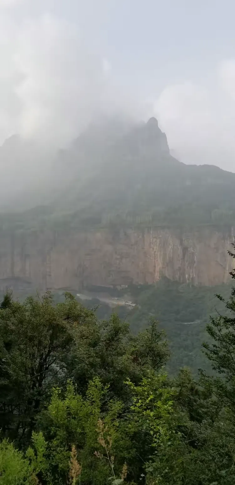 游写太行山