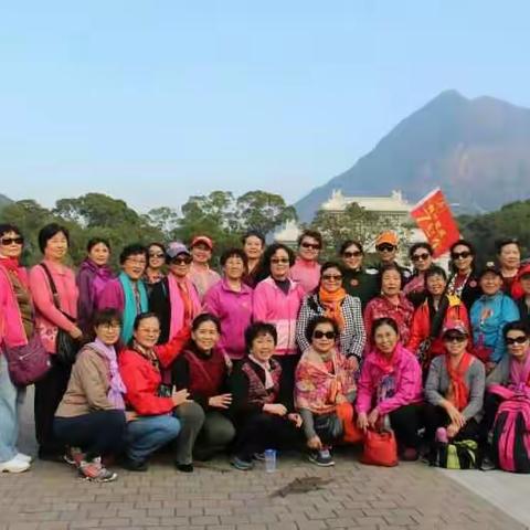 我们这一辈与共和国同年岁！