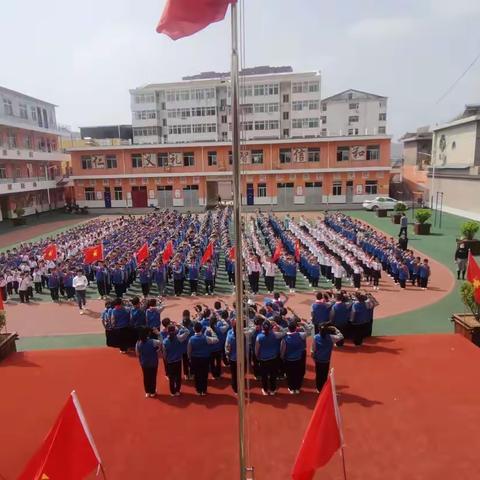 “让书香浸润心灵，争做新时代好队员”——吉县祖师庙小学举行读书主题队会活动