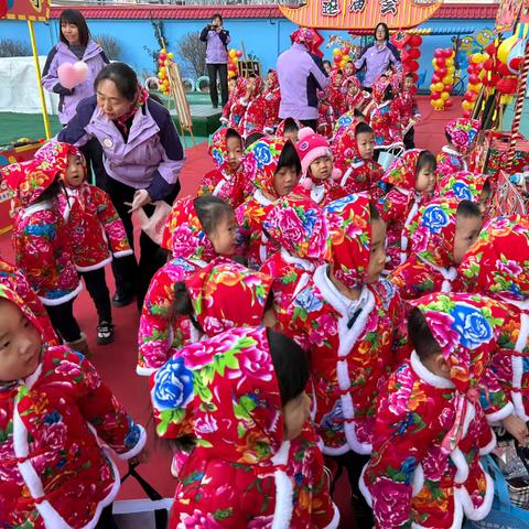 丫丫幼儿园快乐一班“喜迎蛇年，妙趣横生”新年主题活动圆满落幕