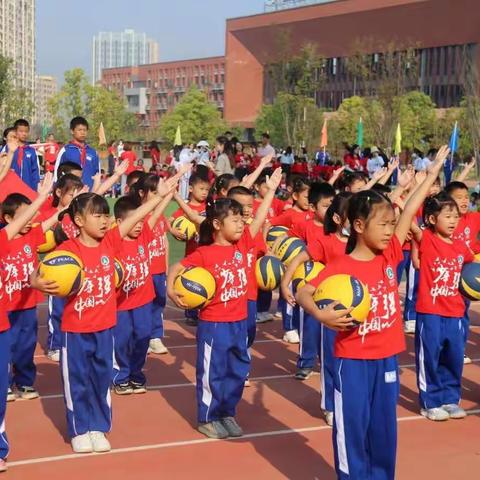 X2202班☁体育节纪念册 | 秉持着顽强拼搏的“女排精神”向世人展示他们的风采