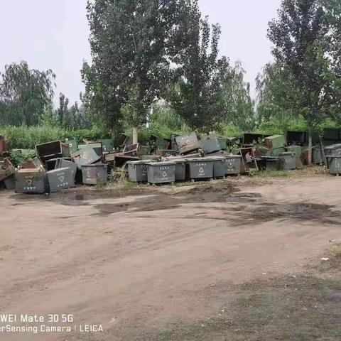 垃圾桶旧貌换新颜