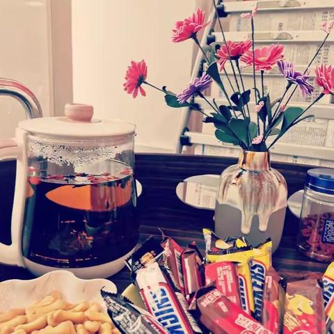 “九九重阳，敬老情长”——宁夏银行火车站支行与老年客户共度重阳节