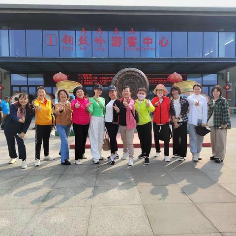 春暖花开，拥抱自然