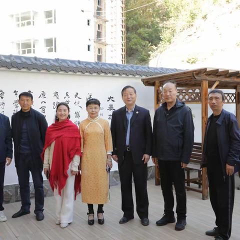 检察文学社组织采编人员赴柞水参观知名作家徐祯霞文学馆文化活动随拍图片分享