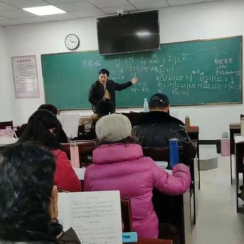 樊城老年大学葫芦丝高级班开课了！