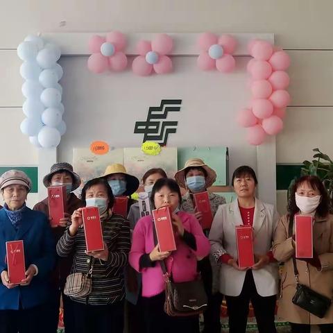 小坝西街“感恩母亲节”主题活动