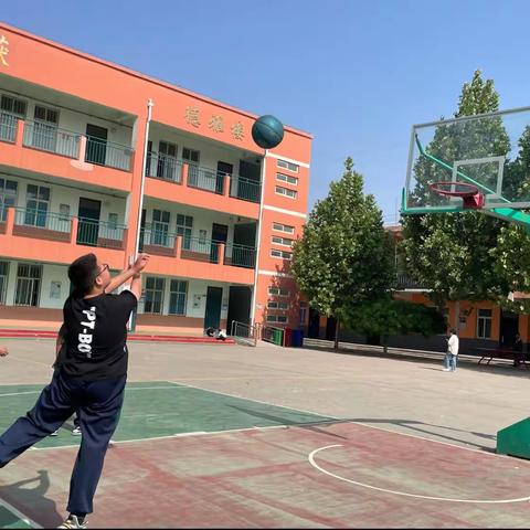 关爱学生幸福成长.规范办学篇.我运动 我健康 我快乐——滏阳学校课间活动纪实