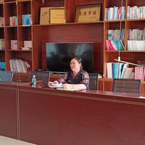 扎南村组织学习习近平总书记海南重要讲话精神