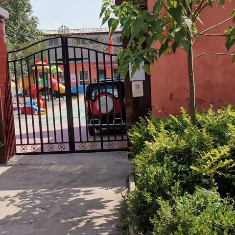 复课啦复课啦——记栾庄学校学生复课准备