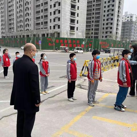 菏泽市定陶区第三实验小学四、五年级疫情防控演练