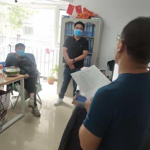 东源热力公司到包保社区入户排查