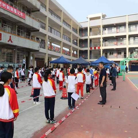 核酸检测保安全，守护你我他——连州镇城北小学全员核酸检测工作顺利完成