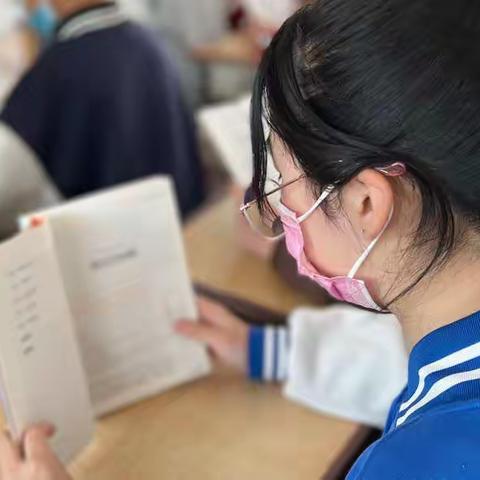 “悦读，阅爱，越成长”——白璧镇高年级阅读纪实