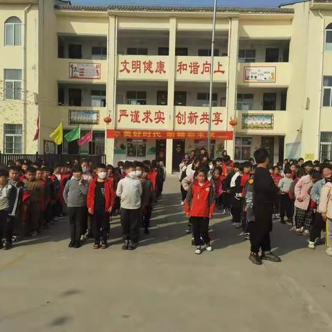 消防安全  牢记在心——杜集镇史桥小学消防演练