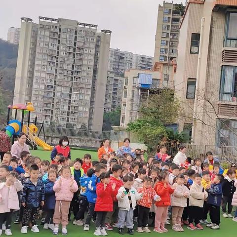 迪思尼幼儿园第四周升旗仪式