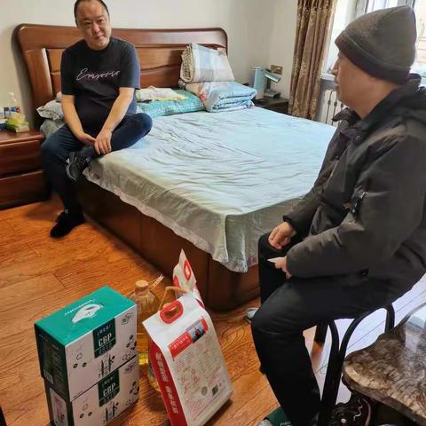 大兴安岭岭南粮库有限责任公司春节前走访慰问职工报道