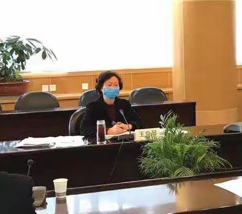 抗疫战线指挥官 夫妻携手显担当   --记工商银行云南分行高级专家兼信贷风险官王良琴