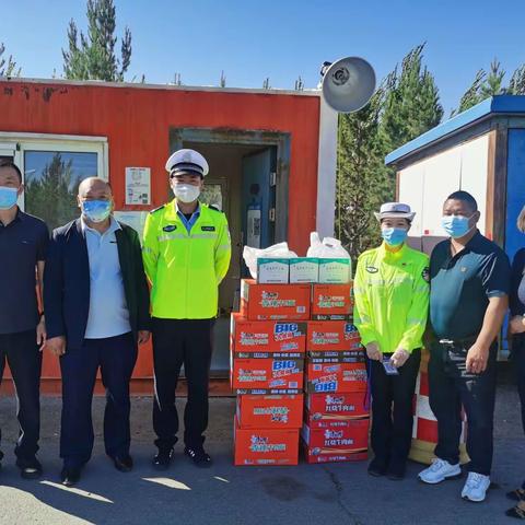 疫”无情人有爱｜爱心企业为西苏交警送来抗疫物资