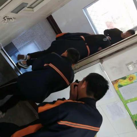 店上中学举行消防安全演练