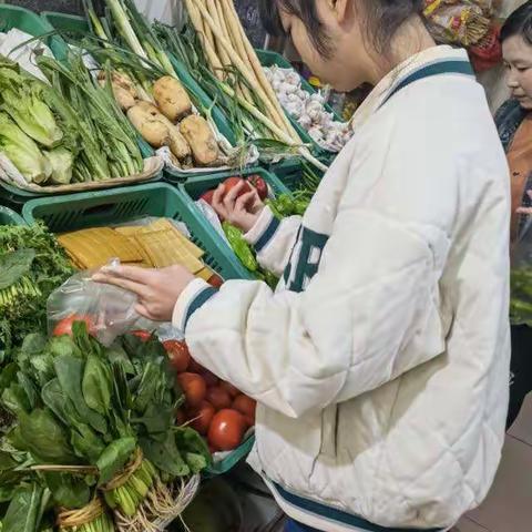 西红柿炒鸡蛋🍅 ，炒青菜