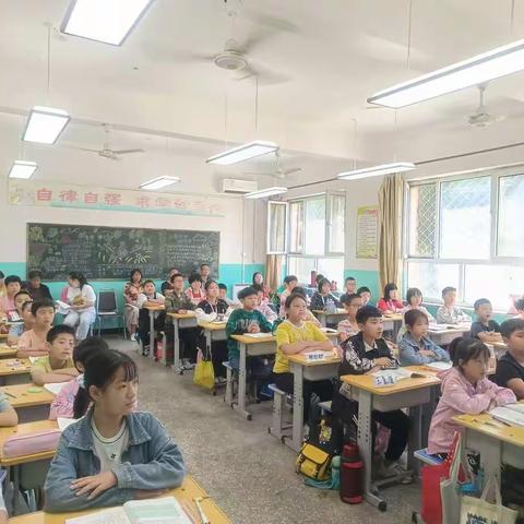 “以教促研，以研促教，教研相长”牡丹区二十二中学校教研活动