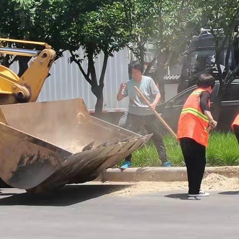 洛龙区科技园办事处小营村：扎实开展秸秆清运 助推人居环境改善