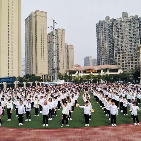 梦想放飞，扬帆起航———尖草坪区恒大御景湾实验小学举办开学典礼