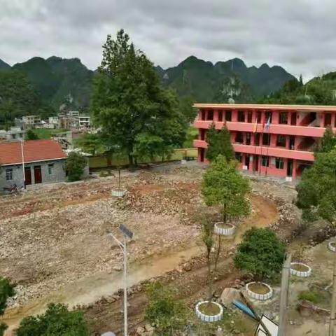 在建母校