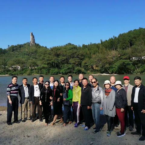 金秋时节战友湖南小聚（我俩30年来的第2次旅游）