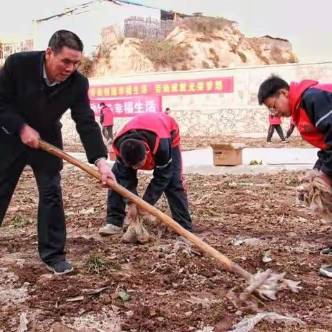 劳动创造幸福生活  劳动成就光荣梦想