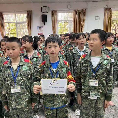 桂花树小学五年级学生雨花素质营地拓展报道二