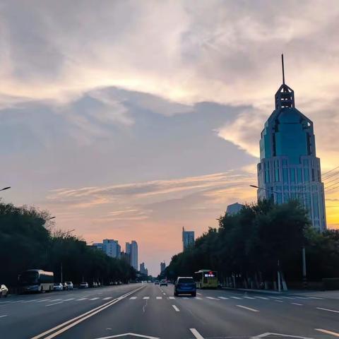 歌词接地气励志，真的很好听