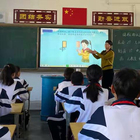 “决胜课堂”在行动———参城八一希望学校第四周数学公开课