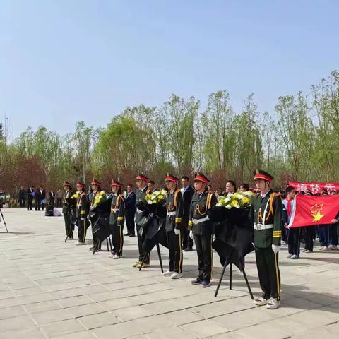 温宿县第八中学清明节系列活动