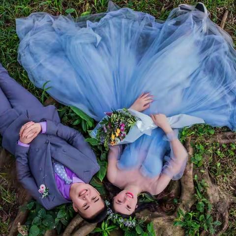 梁安国   王霜     2019年1月17日   我们结婚了