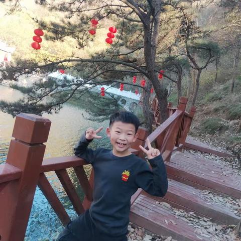 龙城小学三（9）班作文集——走进童话