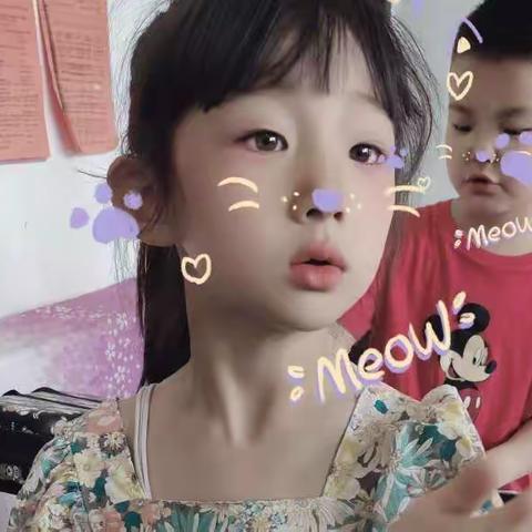 小天使幼儿园——中一班曹梦雨宝贝👧